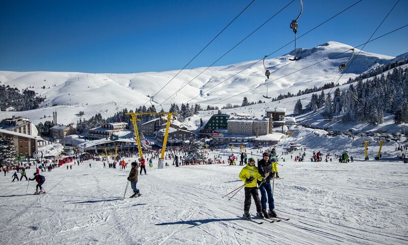 Abant Gölü - Kartalkaya & Kartepe Kayak Merkezi Ormanya Hobbit Evleri Turu(2 Gece konaklamalı)