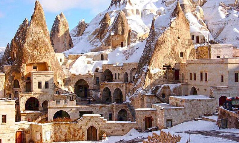 Karlar altında Kapadokya Turu